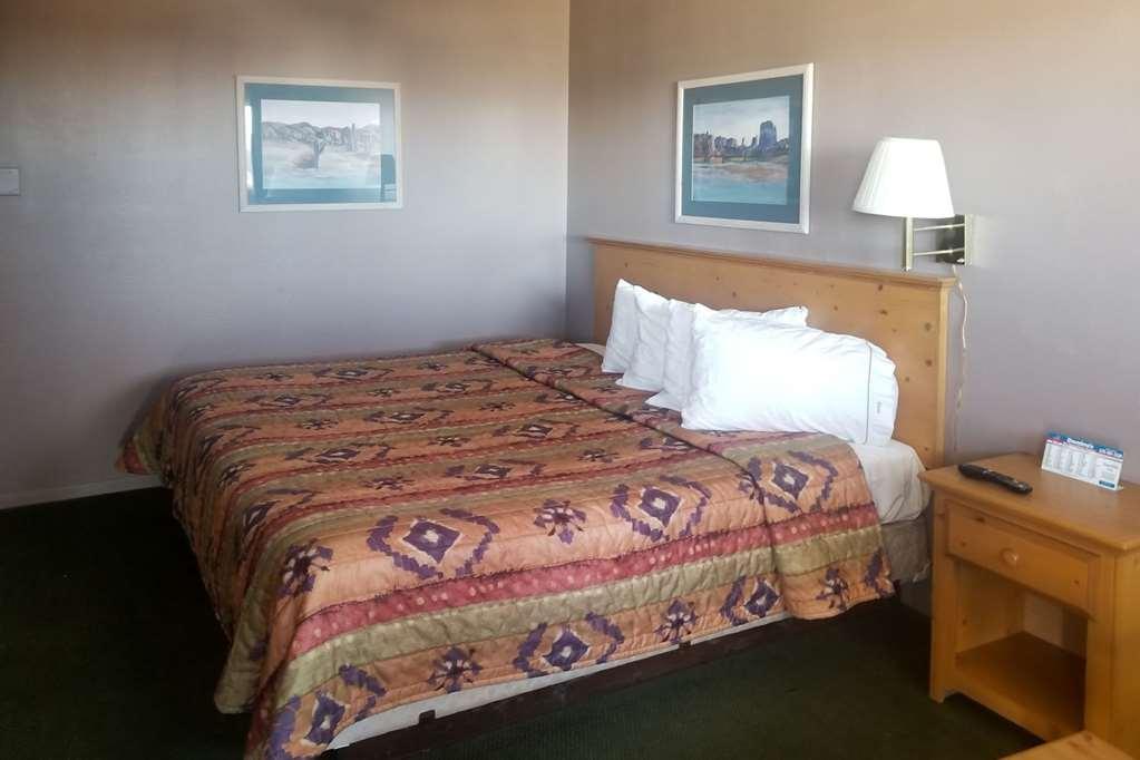 Satellite Inn Аламоґордо Номер фото
